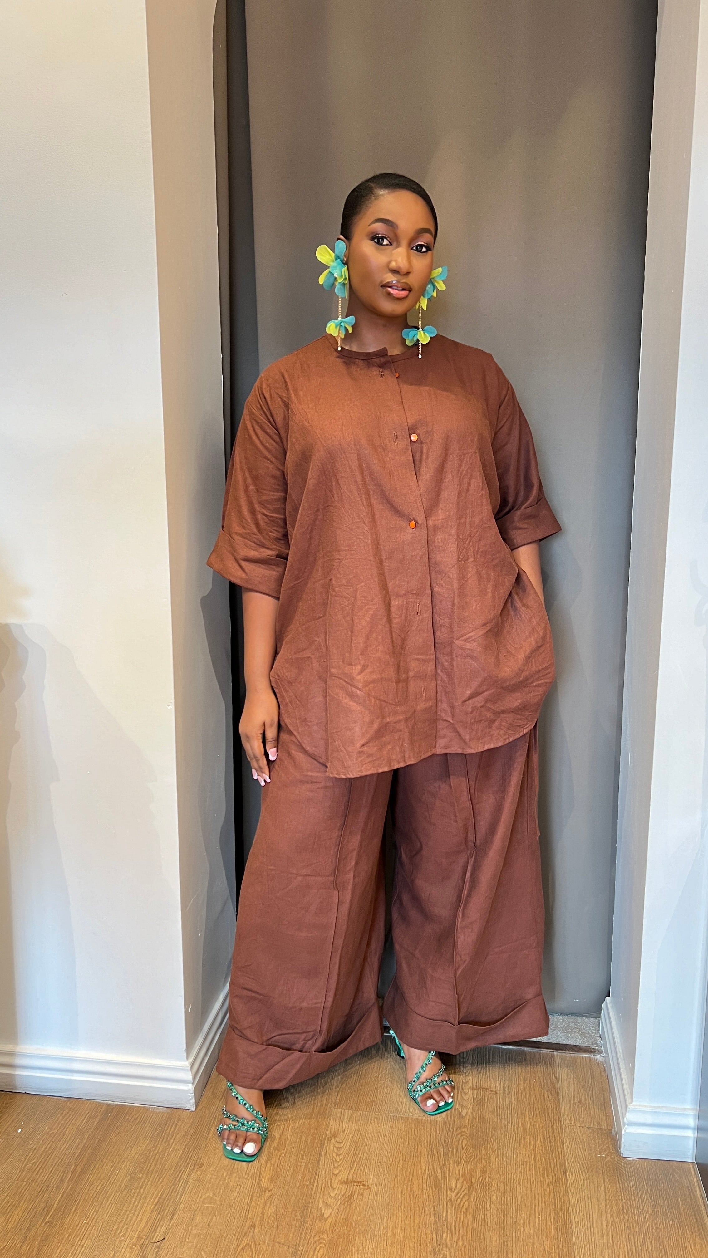 Cowl Back Linen Pant Set